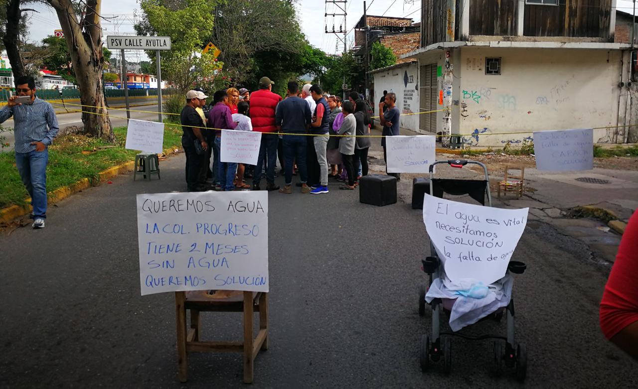 Vecinos de la Progreso llevan 2 meses sin agua - El Sol de Chilpancingo