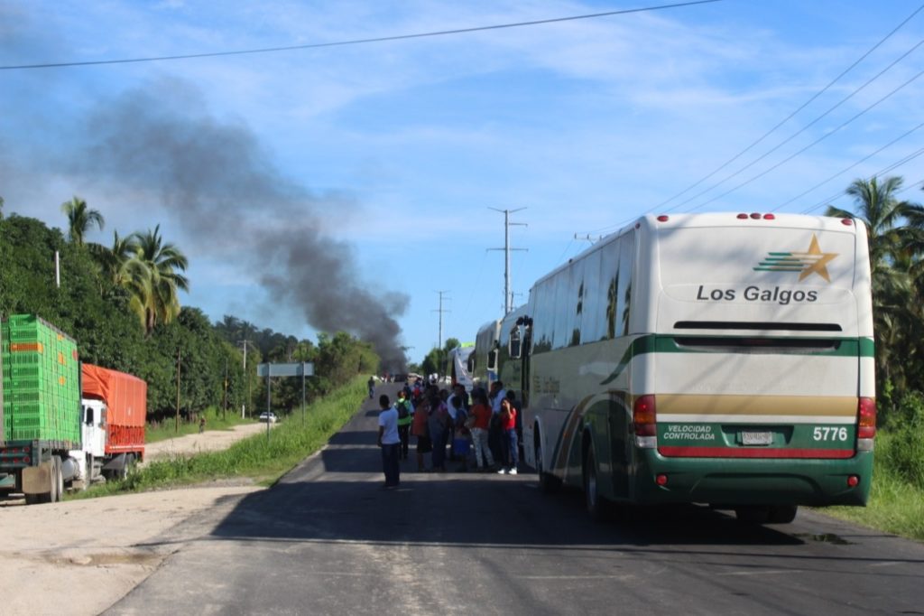 Suspenden clases y transporte público por amenazas de bloqueo carretero ...