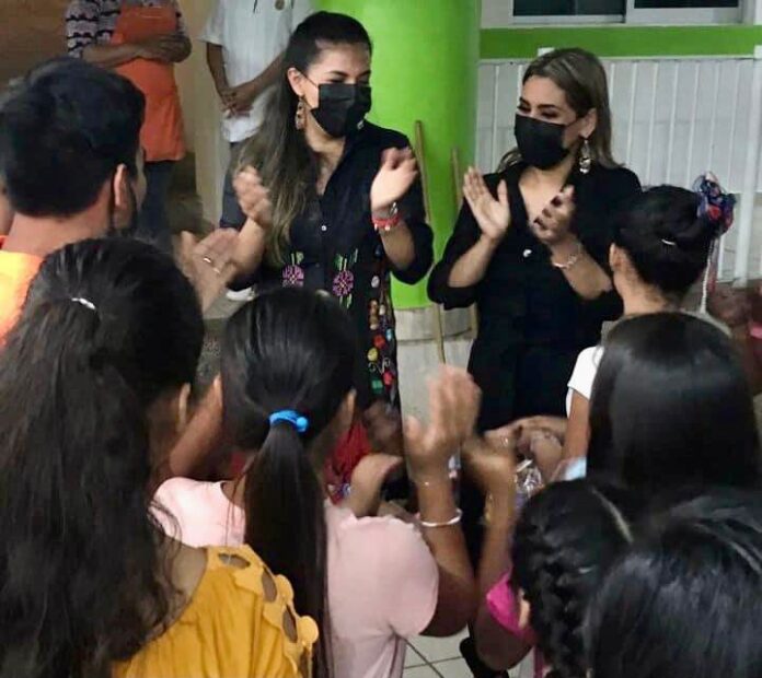 Evelyn Salgado visita a niños de la Casa Hogar DIF Guerrero - El Sol de ...