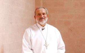 Obispo de Chilpancingo-Chilapa oficializó cinco nuevos nombramientos de sacerdotes