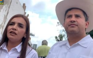 Uruapan: esposa de alcalde asesinado toma protesta como presidenta municipal
