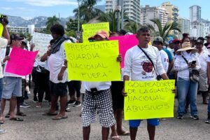 Prestadores de servicios exigen justicia tras presunta agresión de la Guardia Nacional en Playa Papagayo
