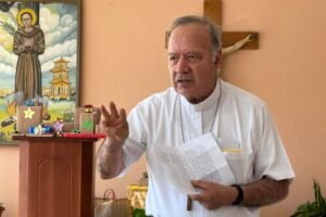 Arzobispo de Acapulco llama a poner a las víctimas en el centro para construir la paz