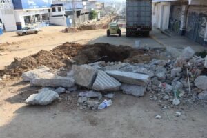 Reabren obra recién concluida en la avenida Ejido y generan inconformidad entre los vecinos