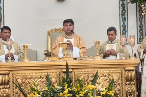 Toma posesión el sacerdote Sem Cepeda como nuevo párroco de la Catedral Santa María de la Asunción