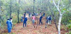 Sin apoyo oficial, pobladores de Azinyahualco se preparan para la temporada de incendios