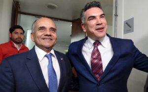 Alejandro Moreno destapa a Manuel Añorve como carta del PRI para la gubernatura de Guerrero