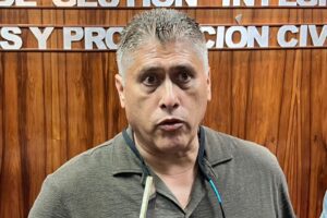 Realizarán estudio hidrológico para definir el futuro de la obra en la calle Juan de la Cosa