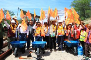 Arranca construcción de camino artesanal en comunidad nahua del Estado de Guerrero