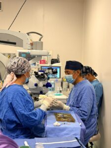 Instituto Estatal de Oftalmología realiza dos trasplantes de córnea en Acapulco