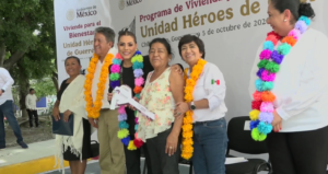Entregan 60 viviendas reconstruidas a familias afectadas por sismo de 2021 en Chilpancingo