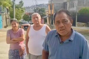 Vecinos de la colonia Cuauhtémoc amenazan con bloquear la avenida Ejido por fugas de aguas negras