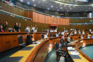 Aprueban reformas contra el nepotismo y por la austeridad en Ayuntamientos
