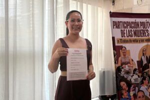 Se registra Citlali Calixto para buscar coordinación municipal de Morena en Acapulco